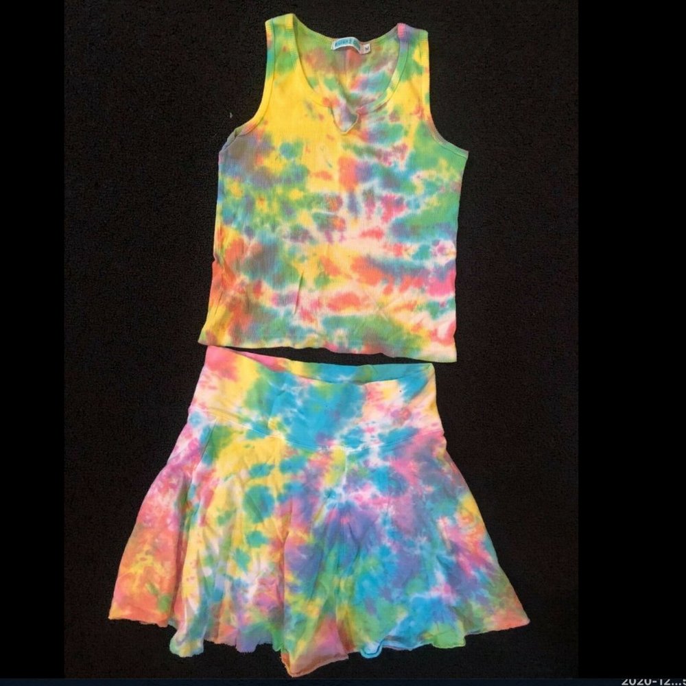 Silver Charm - Pastel Tie-Dye Skirt & Tank Set